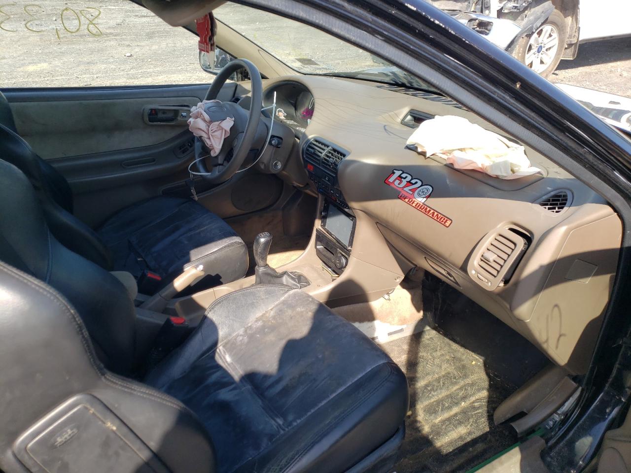 Photo 5 from auction – 1998 ACURA INTEGRA with VIN JH4DC4354WS016608