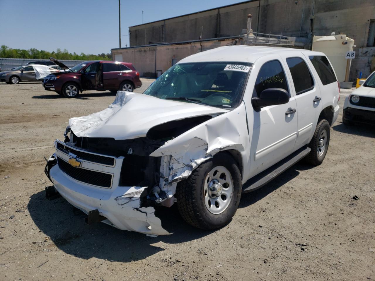 Photo 2 from auction – 2011 CHEVROLET TAHOE SPEC with VIN 1GNSK2E02BR316156