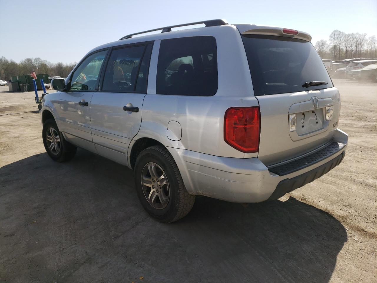 Photo 3 from auction – 2005 HONDA PILOT EXL with VIN 5FNYF18535B020422