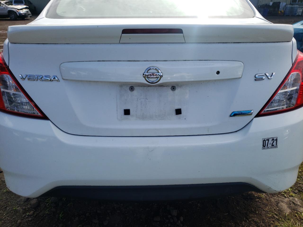 Photo 9 from auction – 2016 NISSAN VERSA S with VIN 3N1CN7AP6GL825043