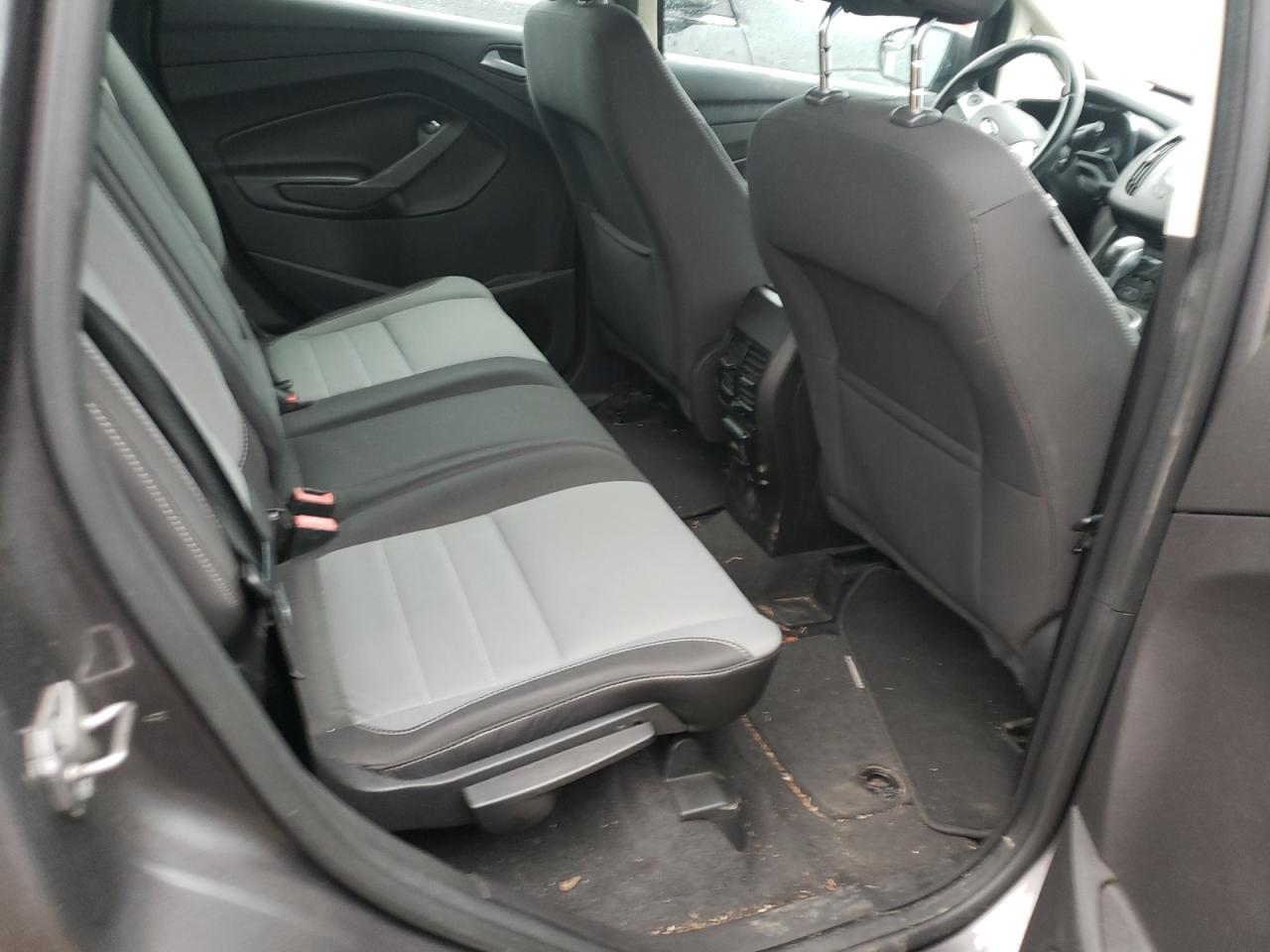Photo 6 from auction – 2013 FORD C-MAX SE with VIN 1FADP5AU8DL538905