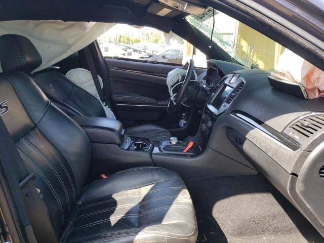 Photo 5 from auction – 2019 CHRYSLER 300 S with VIN 2C3CCAGG5KH536796