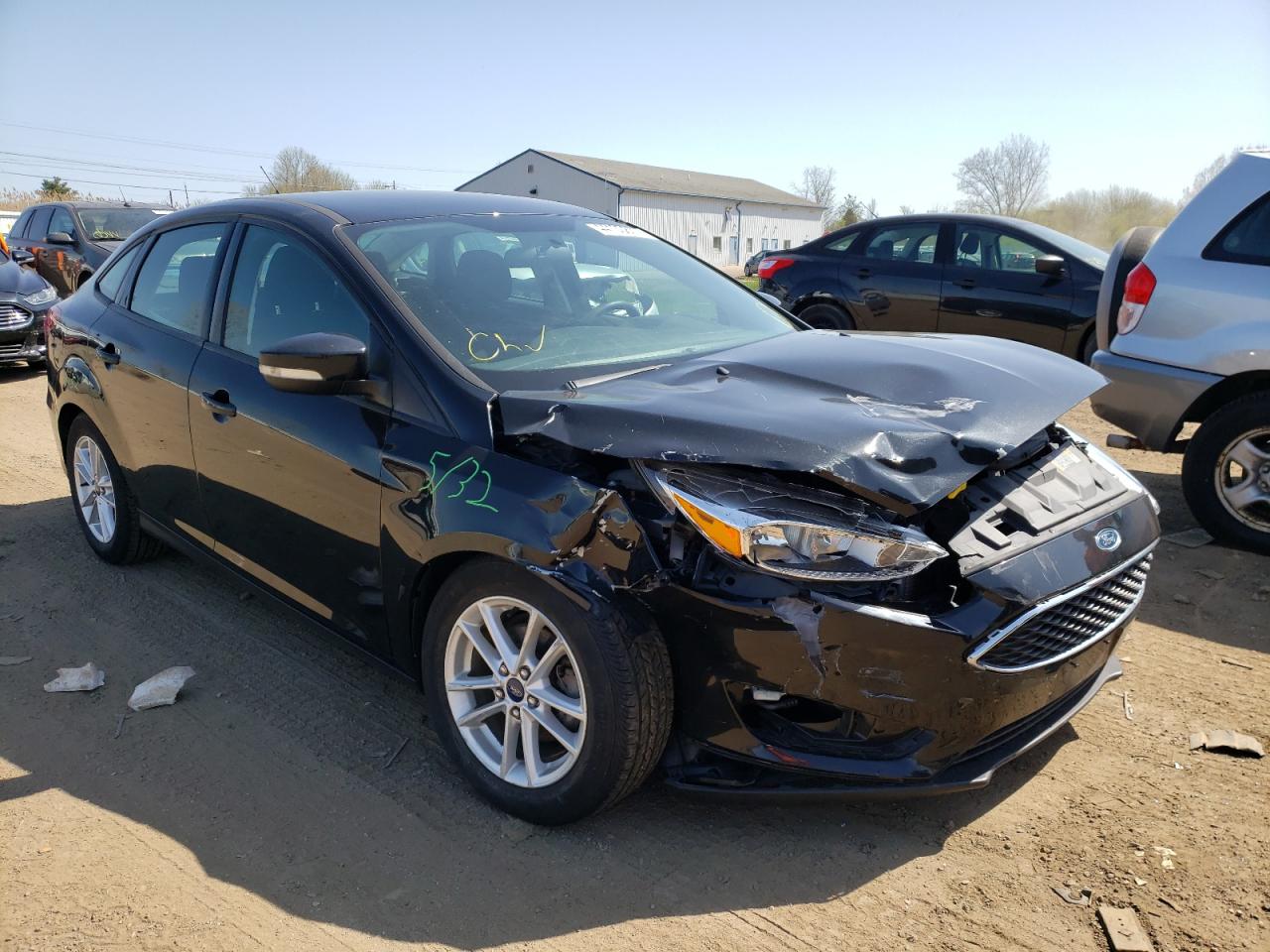 FORD FOCUS SE 2015 with VIN 1FADP3F25FL383096 - Photo from auction