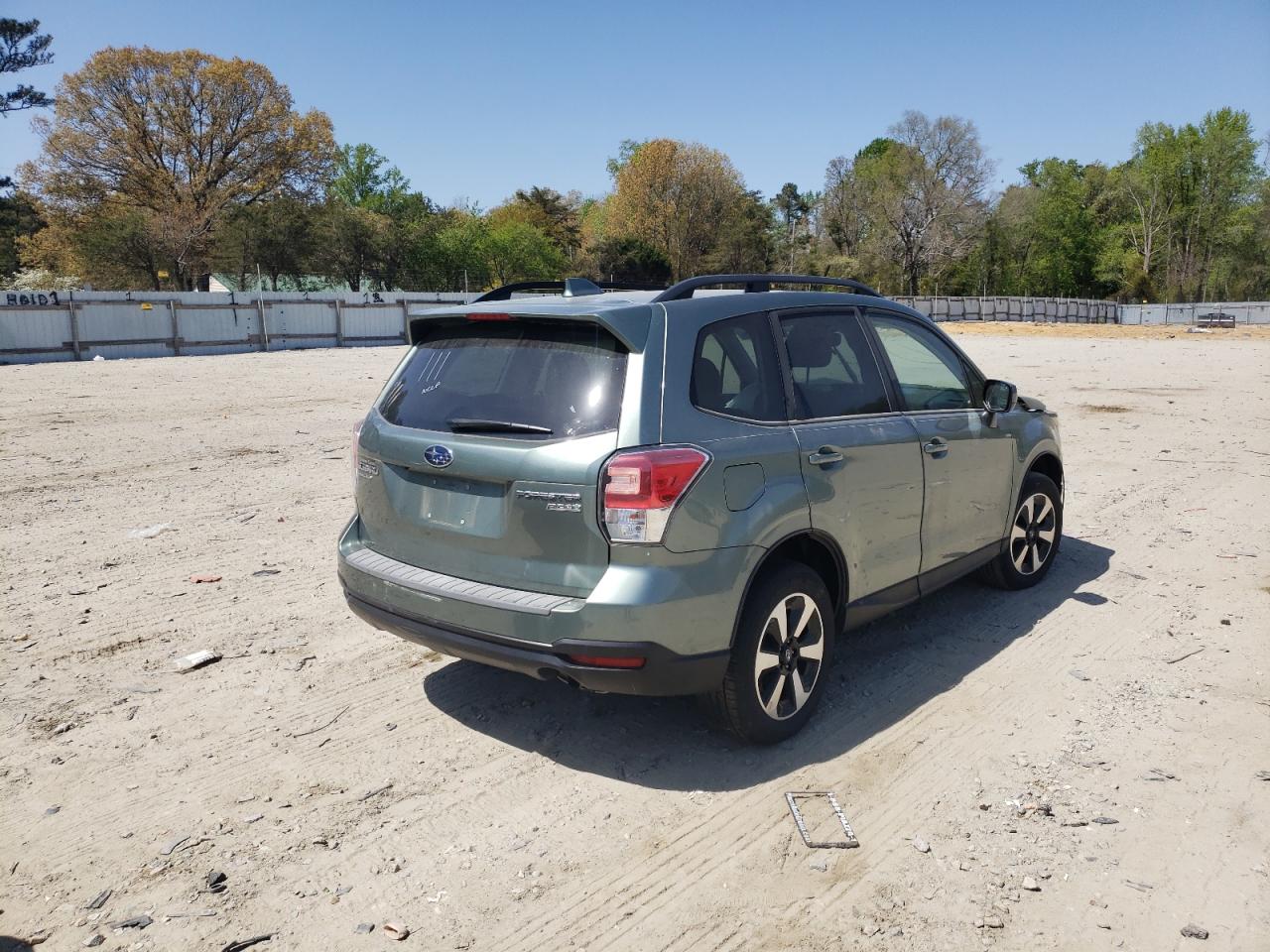 Photo 17 from auction – 2017 SUBARU FORESTER 2 with VIN JF2SJAEC8HH807461