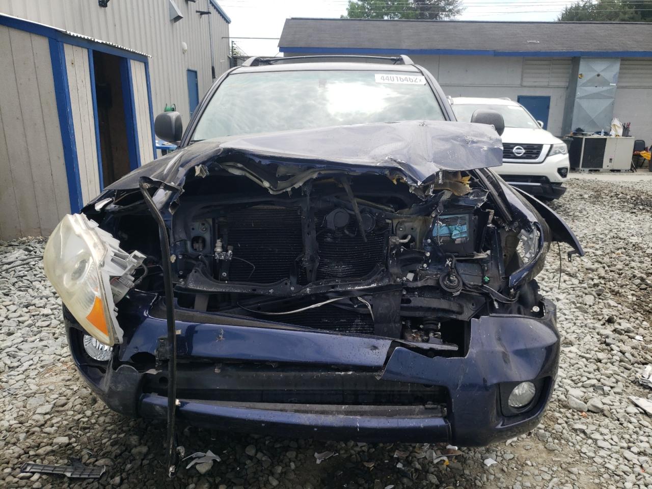 Photo 19 from auction – 2008 TOYOTA 4RUNNER SR with VIN JTEZU14RX80101743