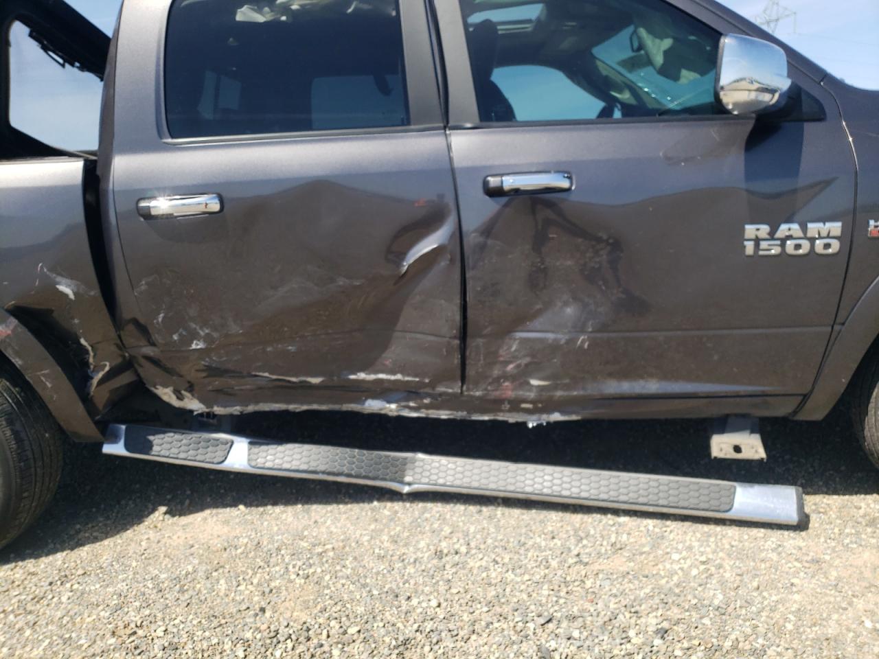 Photo 9 from auction – 2017 RAM 1500 LARAM with VIN 1C6RR7NT1HS702795