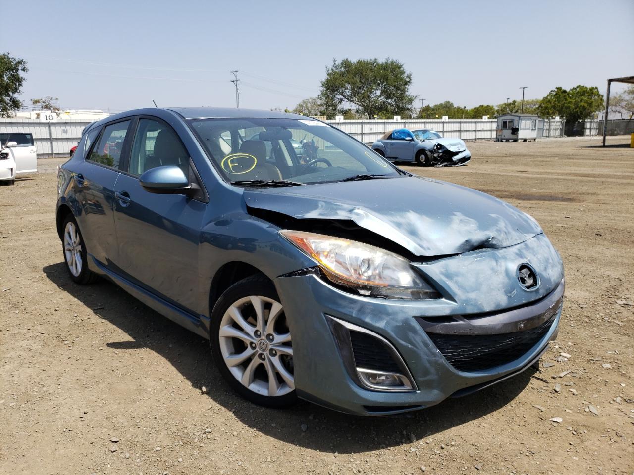MAZDA 3 S 2010 with VIN JM1BL1H6XA1318623 - Photo from auction
