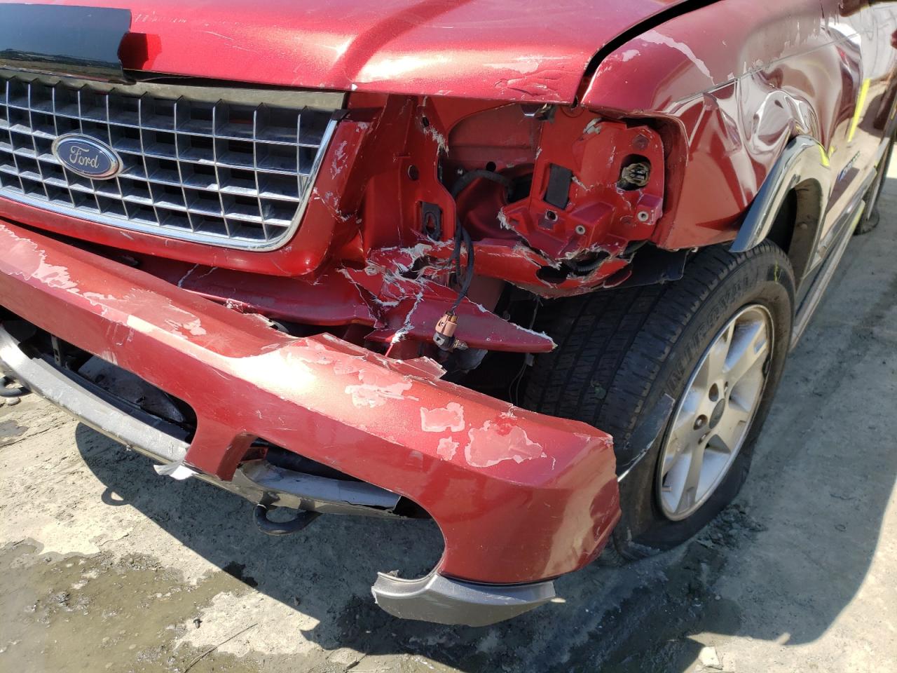 Photo 9 from auction – 2004 FORD EXPLORER X with VIN 1FMDU73W84UA91494