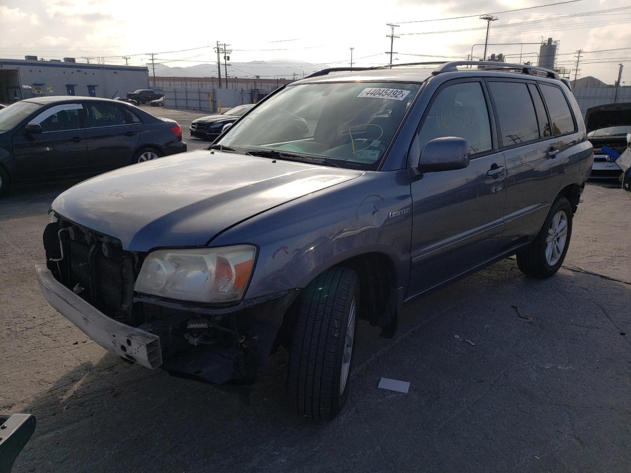 Photo 2 from auction – 2006 TOYOTA HIGHLANDER with VIN JTEDW21A760008720