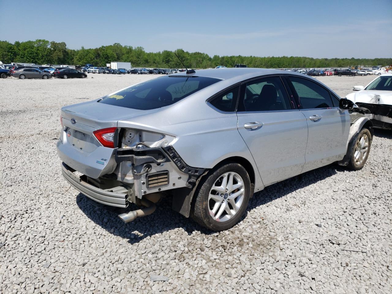 Photo 4 from auction – 2013 FORD FUSION SE with VIN 3FA6P0HR0DR259043