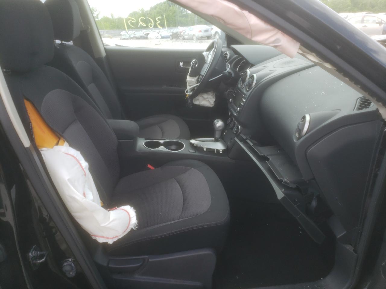 Photo 5 from auction – 2012 NISSAN ROGUE S with VIN JN8AS5MT5CW605461