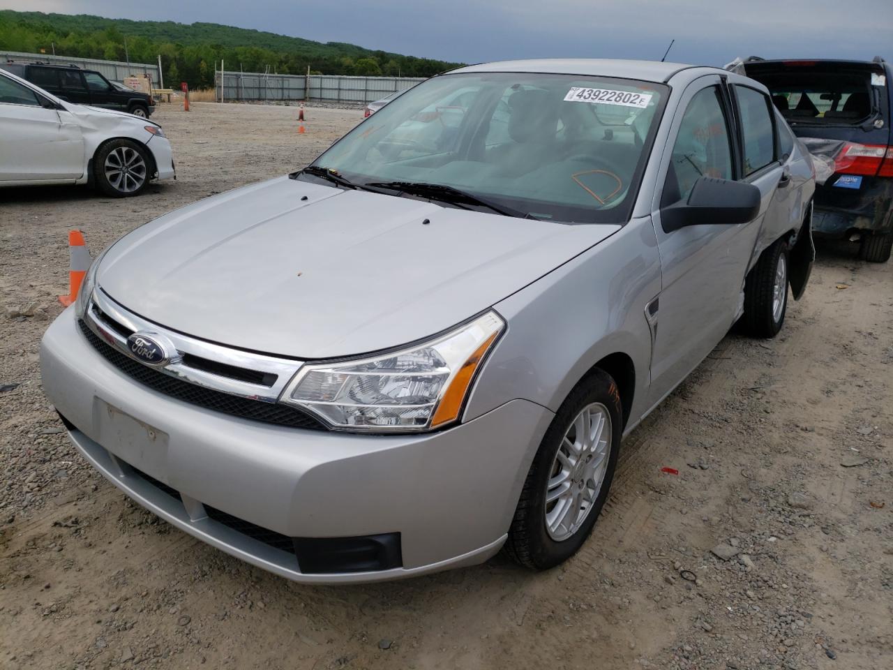 Photo 2 from auction – 2008 FORD FOCUS SE with VIN 1FAHP35N88W174126