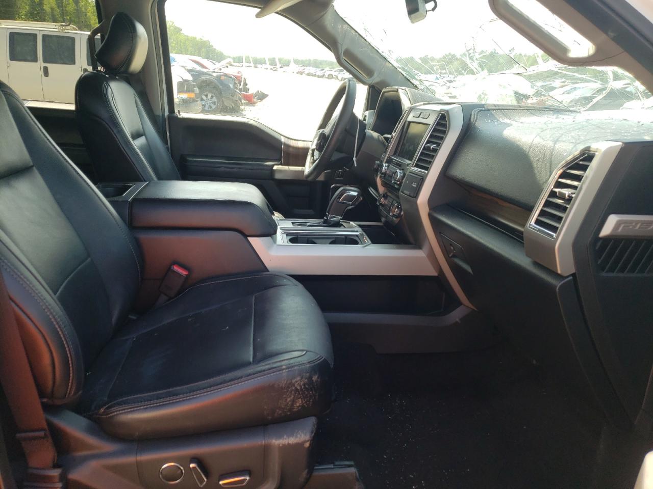Photo 5 from auction – 2015 FORD F150 SUPER with VIN 1FTEW1EP0FKD64593