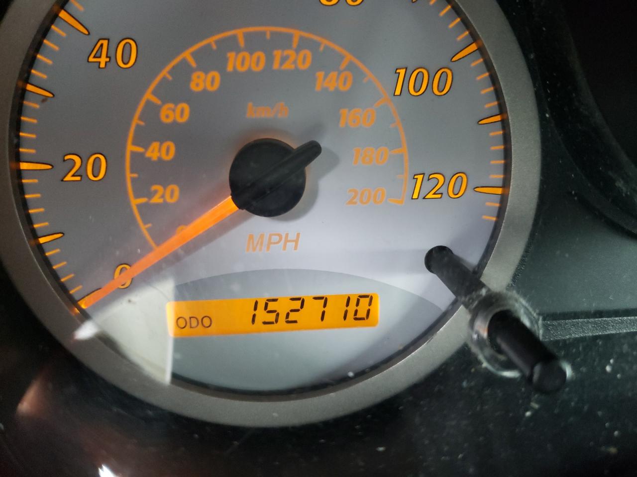 Photo 8 from auction – 2005 TOYOTA RAV4 with VIN JTEGD20V350048377