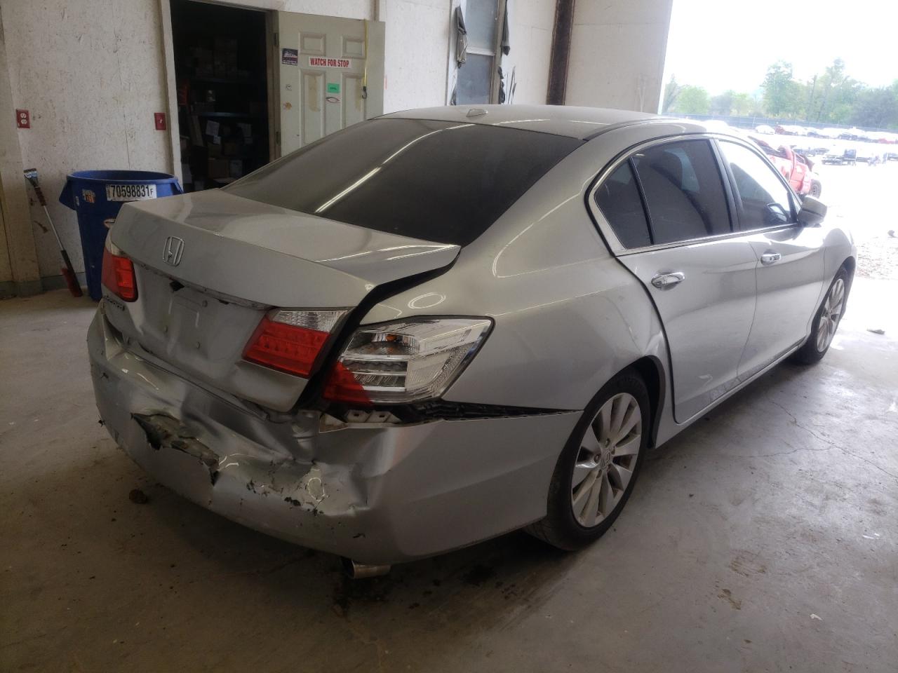 Photo 4 from auction – 2014 HONDA ACCORD EXL with VIN 1HGCR2F83EA170867