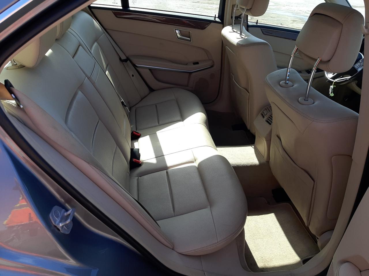 Photo 6 from auction – 2014 MERCEDES-BENZ E 350 with VIN WDDHF5KB0EB036124