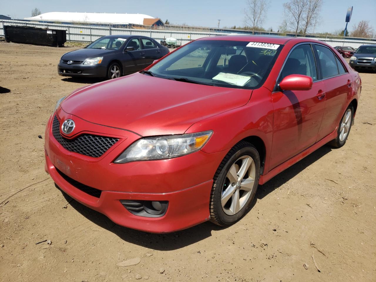 Photo 2 from auction – 2011 TOYOTA CAMRY BASE with VIN 4T1BF3EK1BU672384