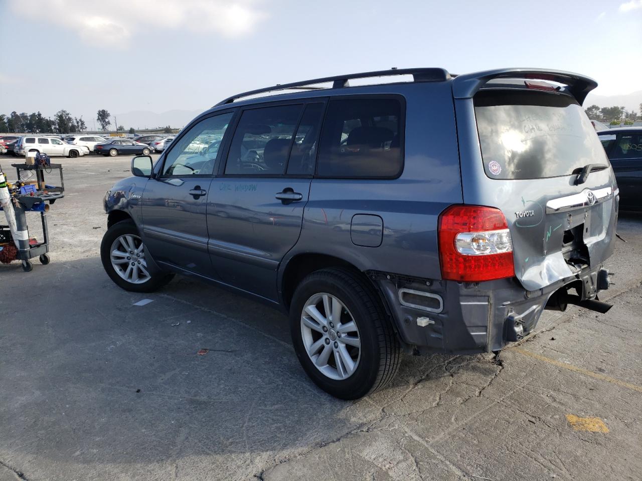 Photo 3 from auction – 2006 TOYOTA HIGHLANDER with VIN JTEDW21A760008720