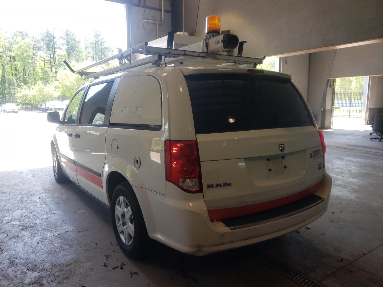 Photo 3 from auction – 2013 RAM MINIVAN with VIN 2C4JRGAG2DR658221