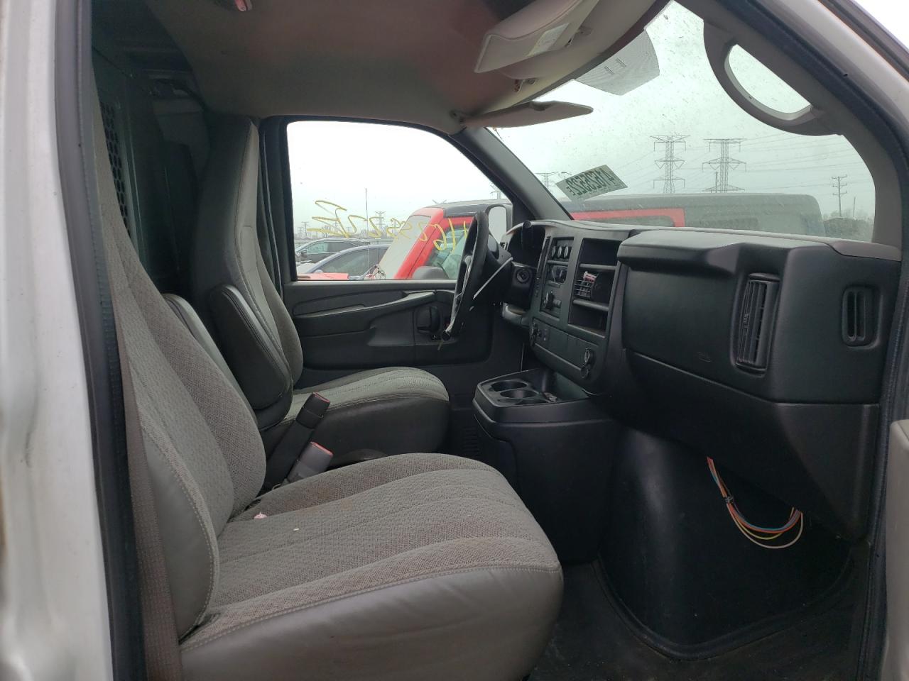 Photo 5 from auction – 2014 CHEVROLET EXPRESS G2 with VIN 1GCWGFCA8E1134981