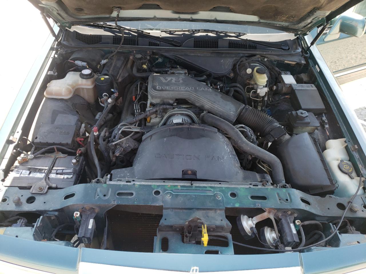 Photo 7 from auction – 1995 LINCOLN TOWN CAR E with VIN 1LNLM81W0SY697270
