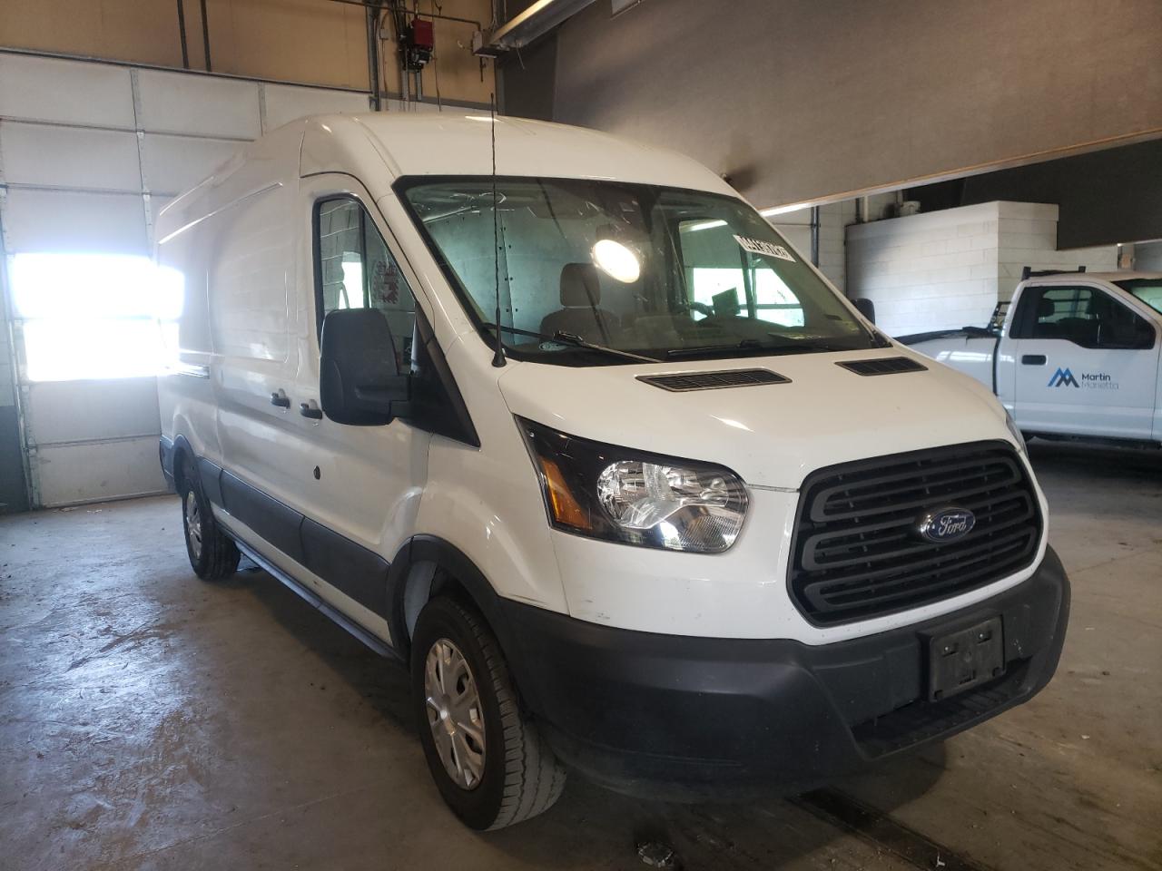 FORD TRANSIT T- 2019 with VIN 1FTYR2CM5KKA88862 - Photo from auction