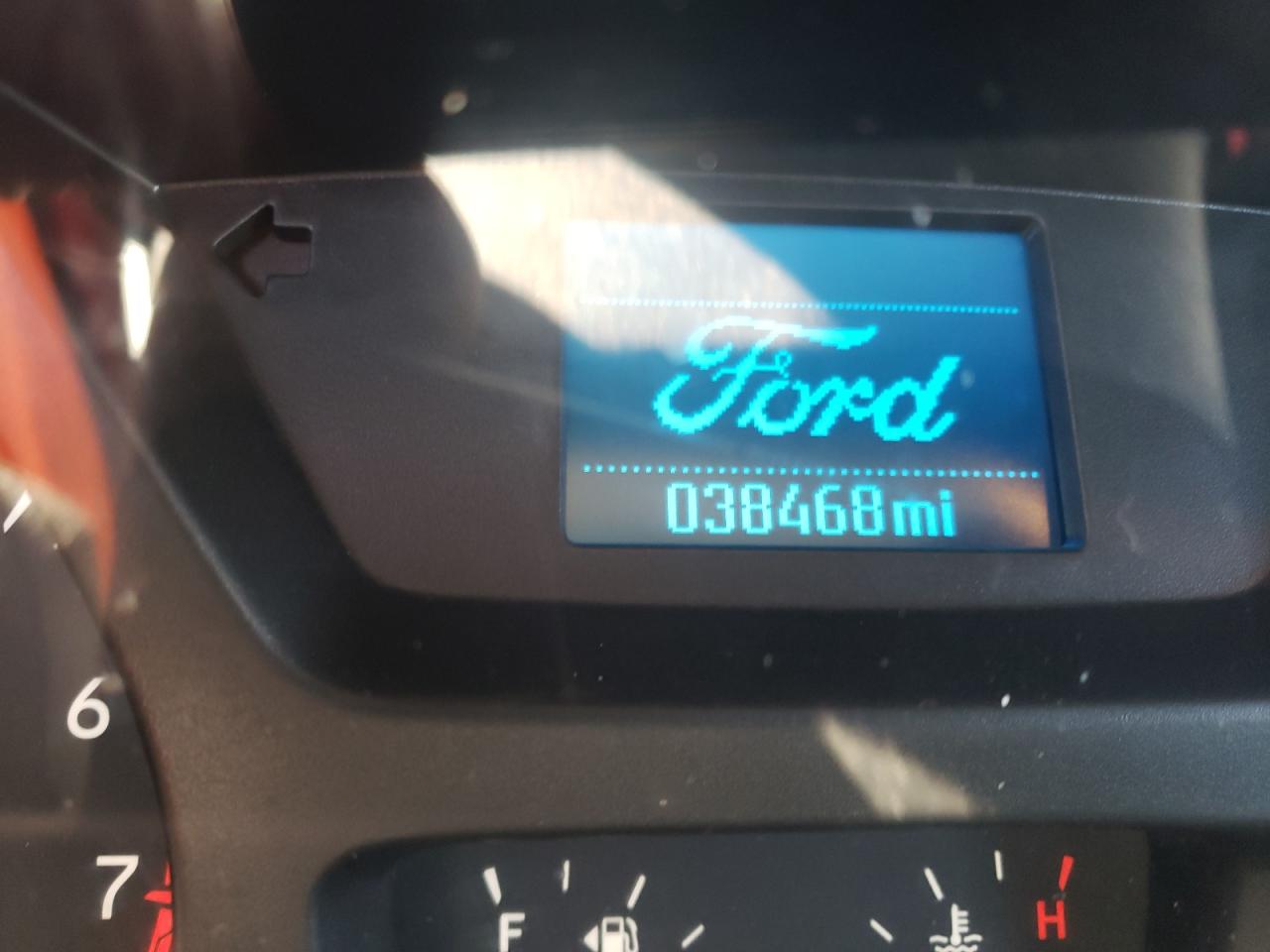 Foto 8 de la subasta – 2019 FORD TRANSIT T- con VIN 1FTYR2CM6KKA87428