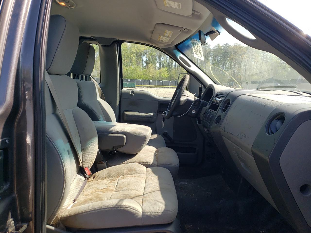 Photo 5 from auction – 2007 FORD F-150 with VIN 1FTRF122X7NA47527