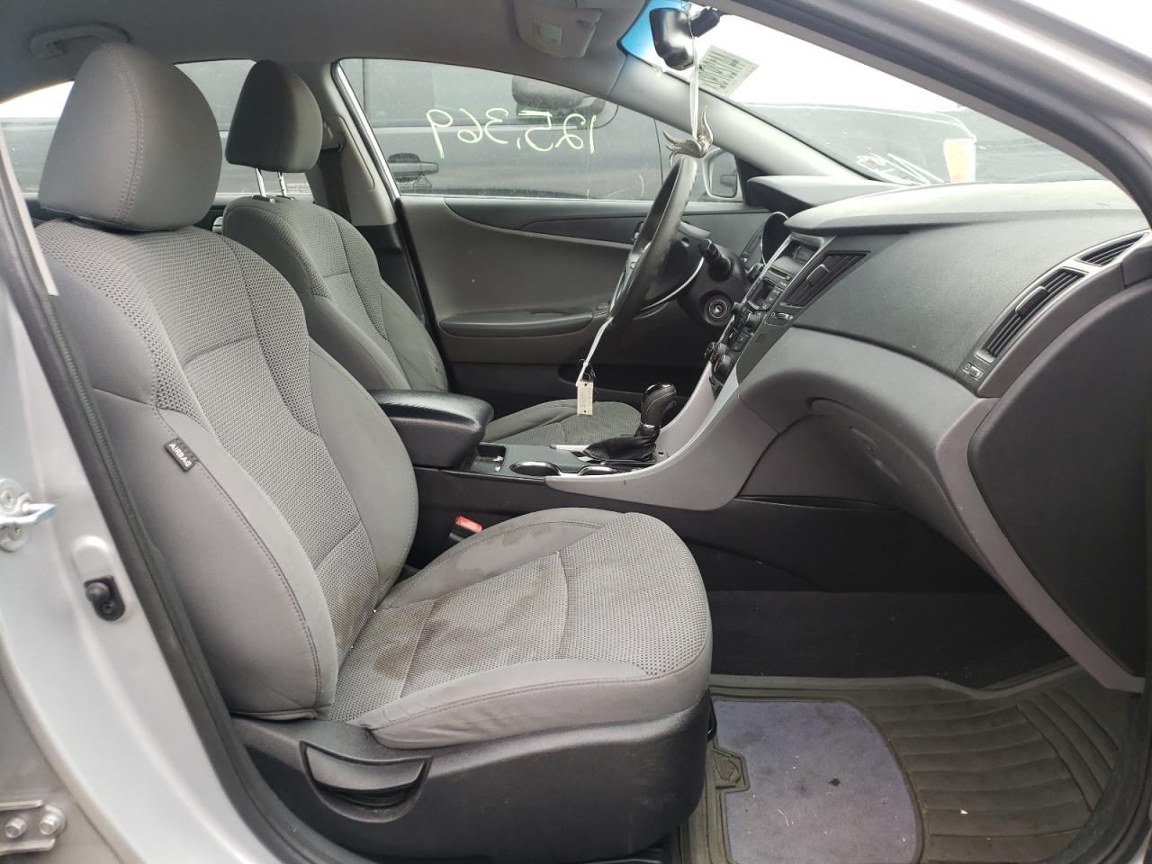 Photo 5 from auction – 2014 HYUNDAI SONATA GLS with VIN 5NPEB4AC0EH836448