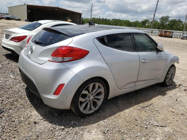 Photo 4 from auction – 2015 HYUNDAI VELOSTER with VIN KMHTC6AD2FU240267