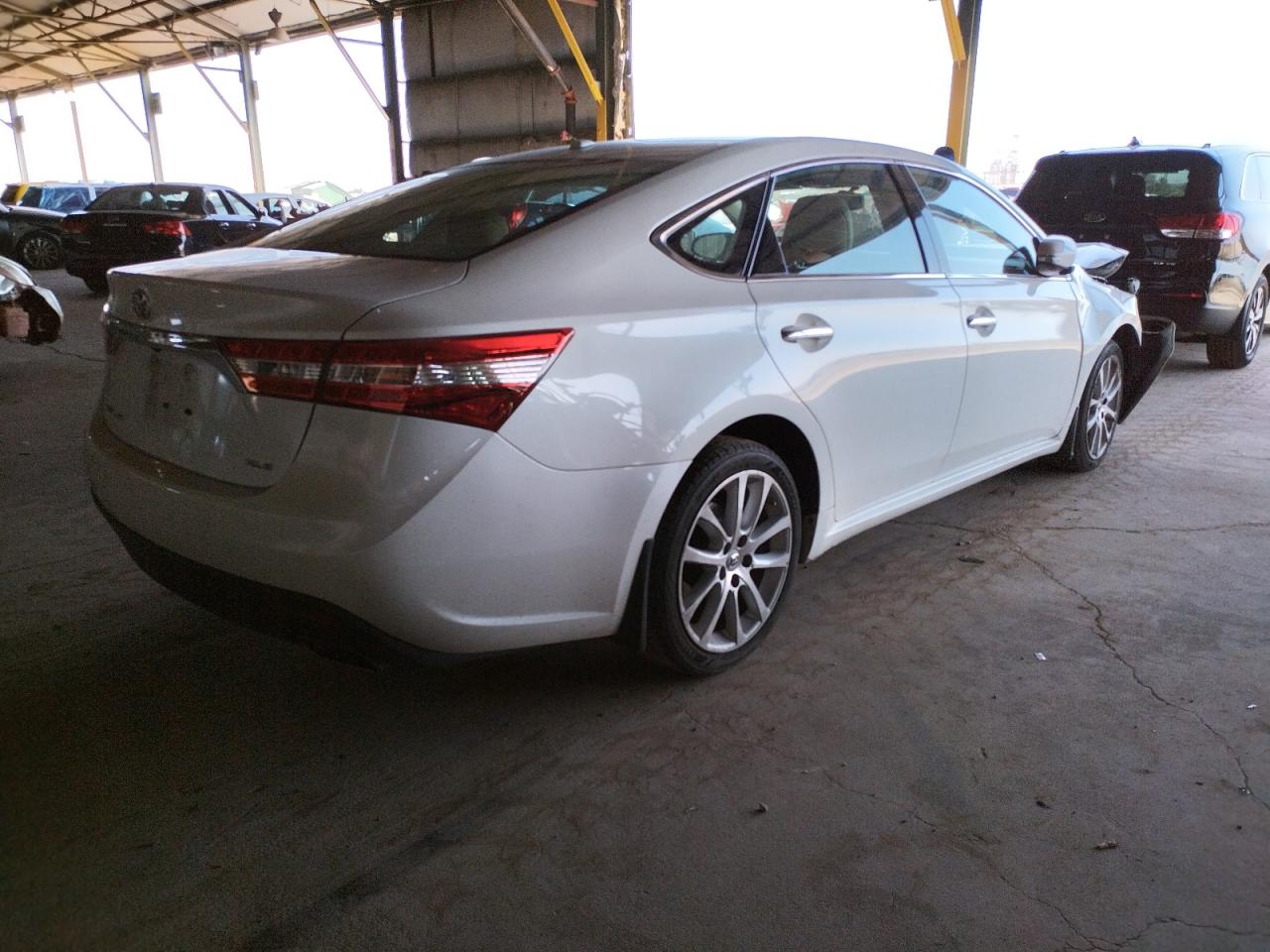 Photo 4 from auction – 2013 TOYOTA AVALON BAS with VIN 4T1BK1EB6DU019441