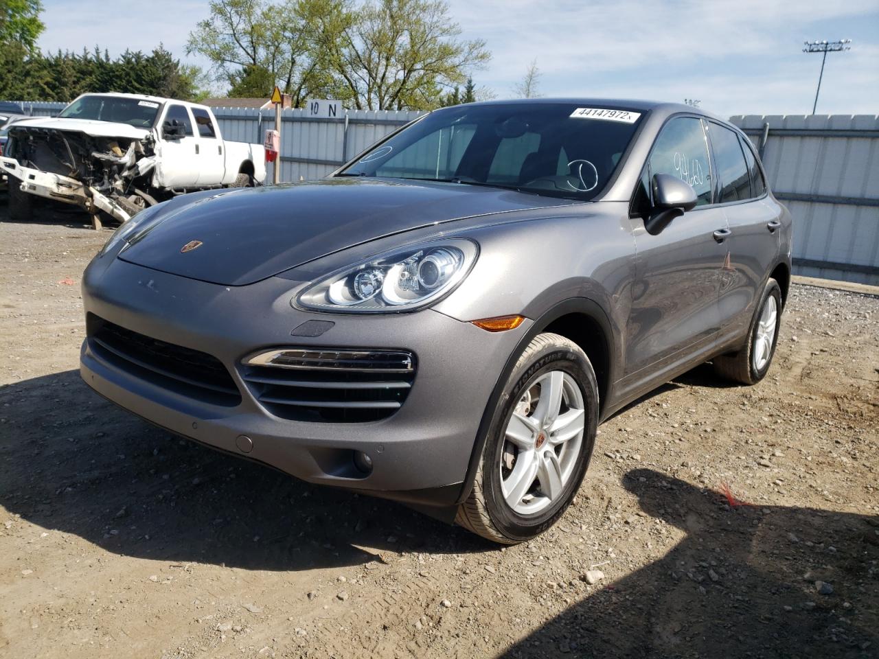 Photo 2 from auction – 2013 PORSCHE CAYENNE with VIN WP1AF2A28DLA24144