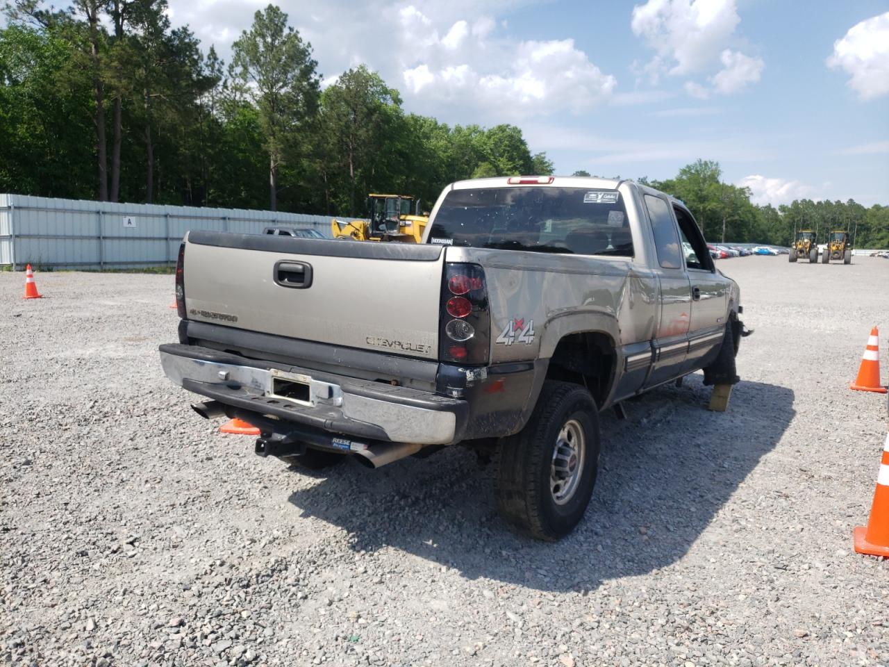 Photo 4 from auction – 1999 CHEVROLET SILVRDO LT with VIN 1GCGK29U7XE239648