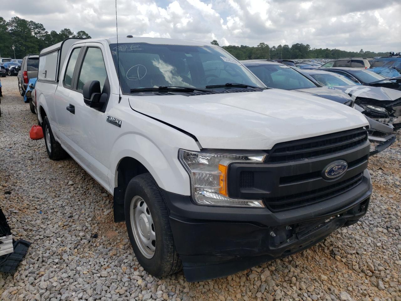 FORD F150 SUPER 2018 with VIN 1FTEX1CB8JKF06167 - Photo from auction