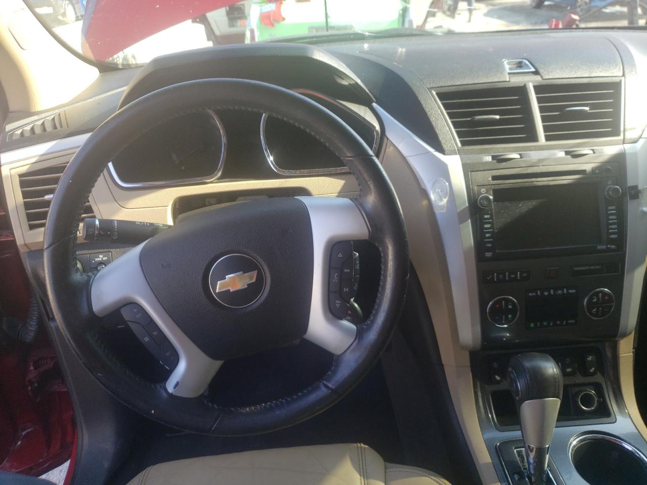 Foto 9 de la subasta – 2012 CHEVROLET TRAVERSE L con VIN 1GNKRLED9CJ165241