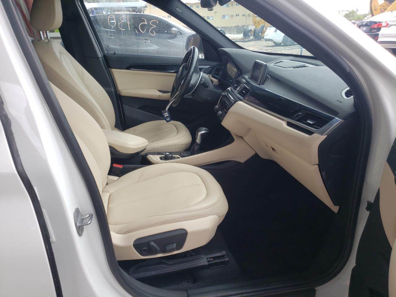 Photo 5 from auction – 2017 BMW X1 XDRIVE2 with VIN WBXHT3Z33H4A54122