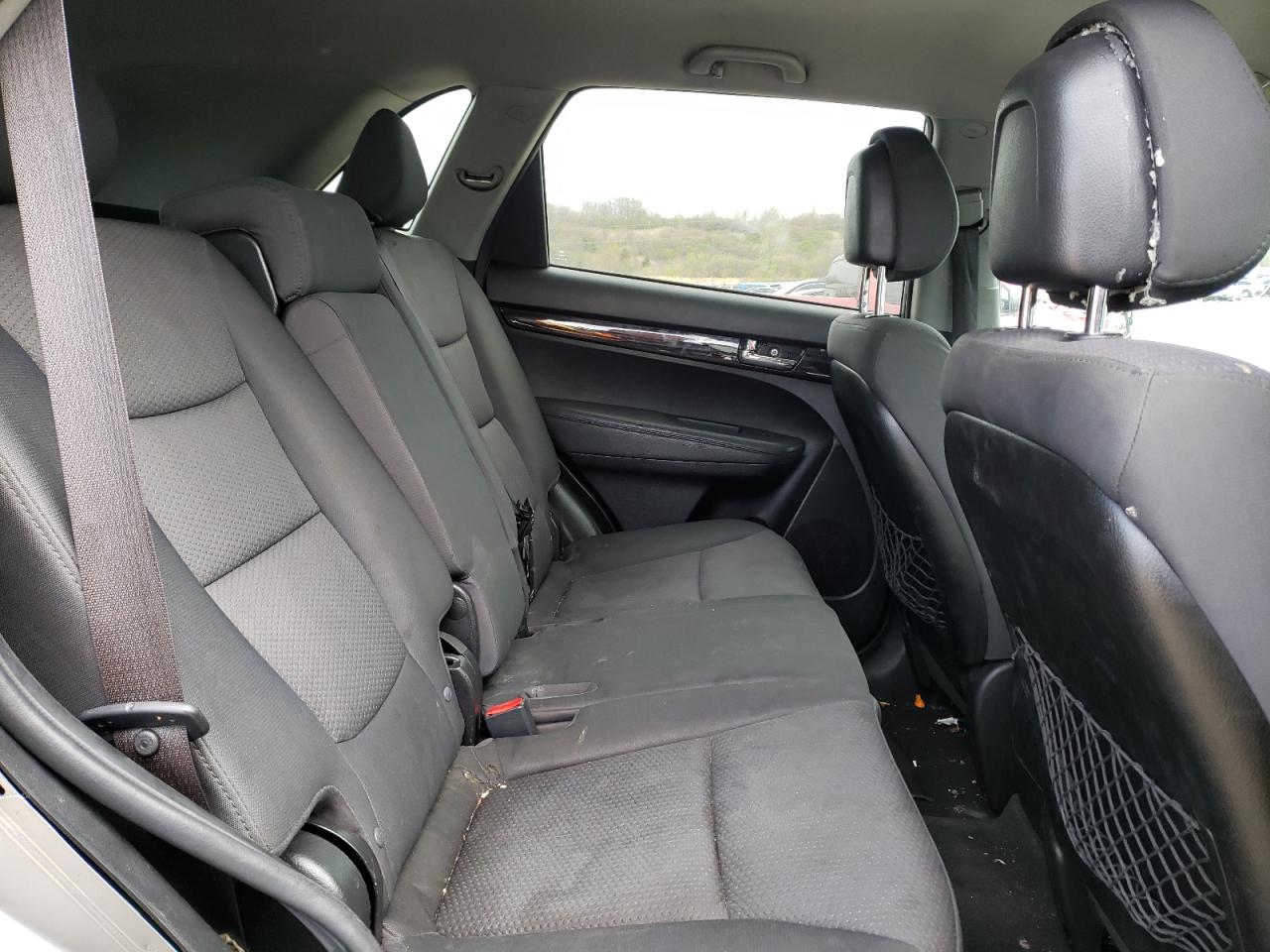 Photo 6 from auction – 2012 KIA SORENTO BA with VIN 5XYKT3A16CG191169