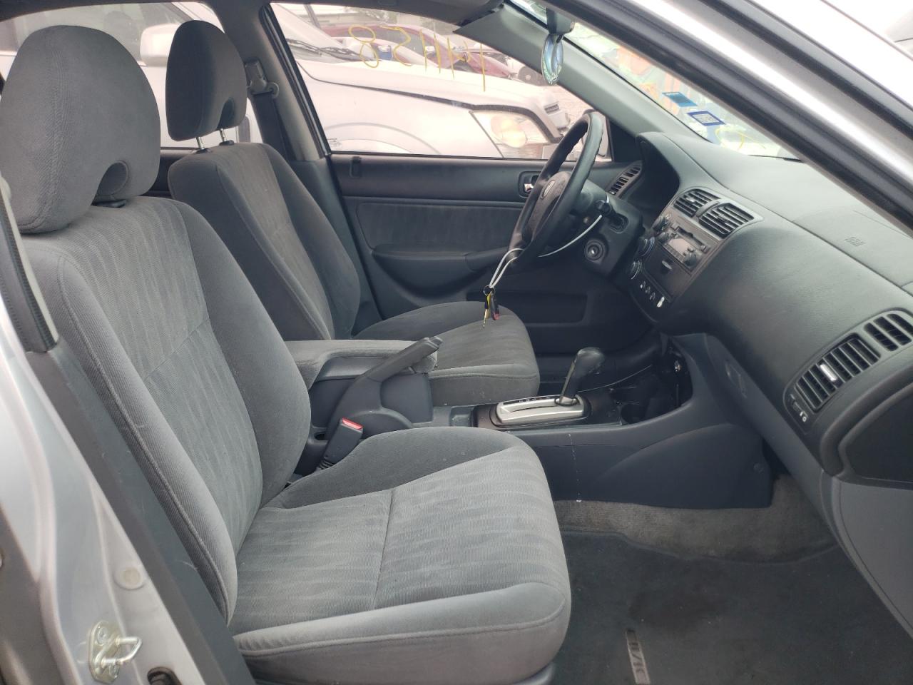 Photo 5 from auction – 2004 HONDA CIVIC EX with VIN 2HGES26754H592966
