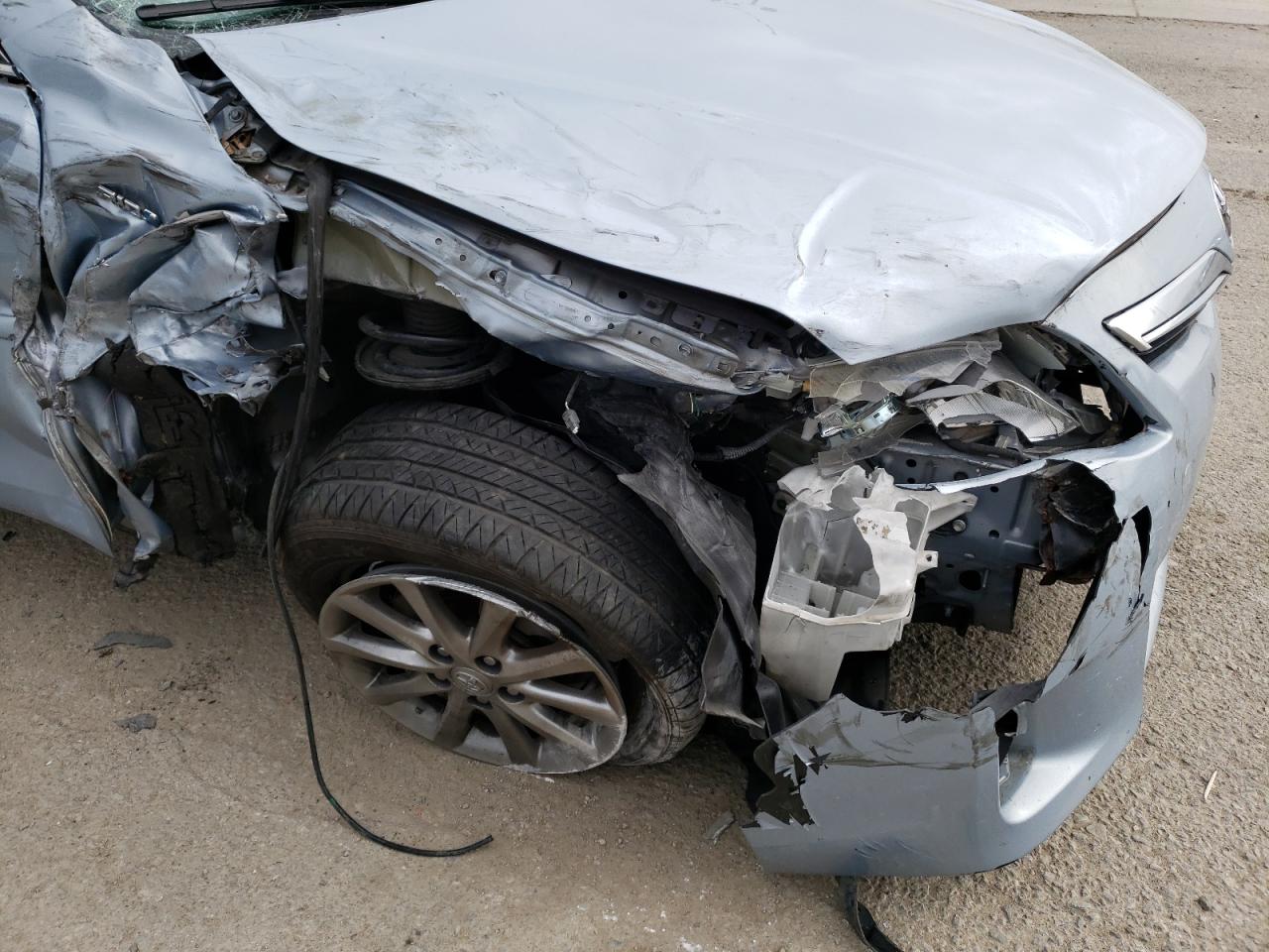 Photo 9 from auction – 2011 TOYOTA CAMRY HYBR with VIN 4T1BB3EK2BU130884