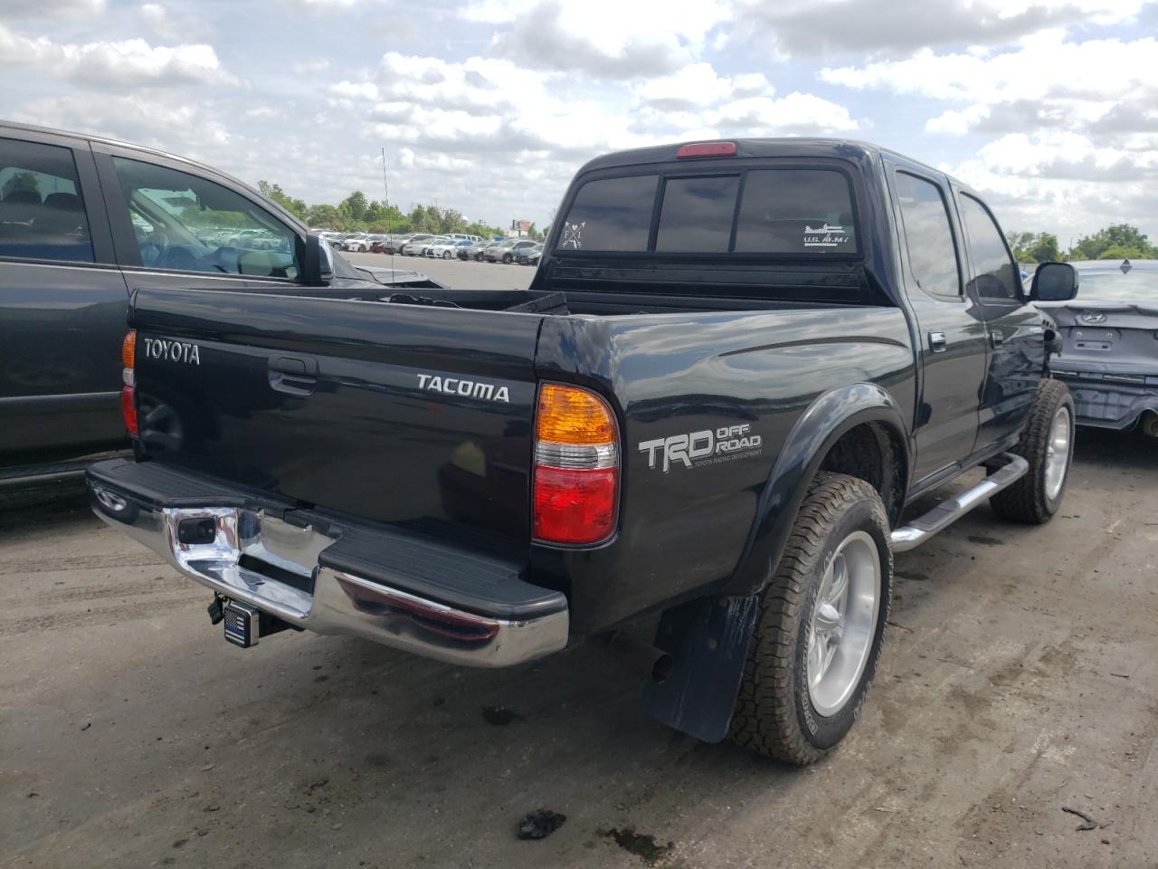 Photo 4 from auction – 2002 TOYOTA TACOMA DOU with VIN 5TEGN92NX2Z002161