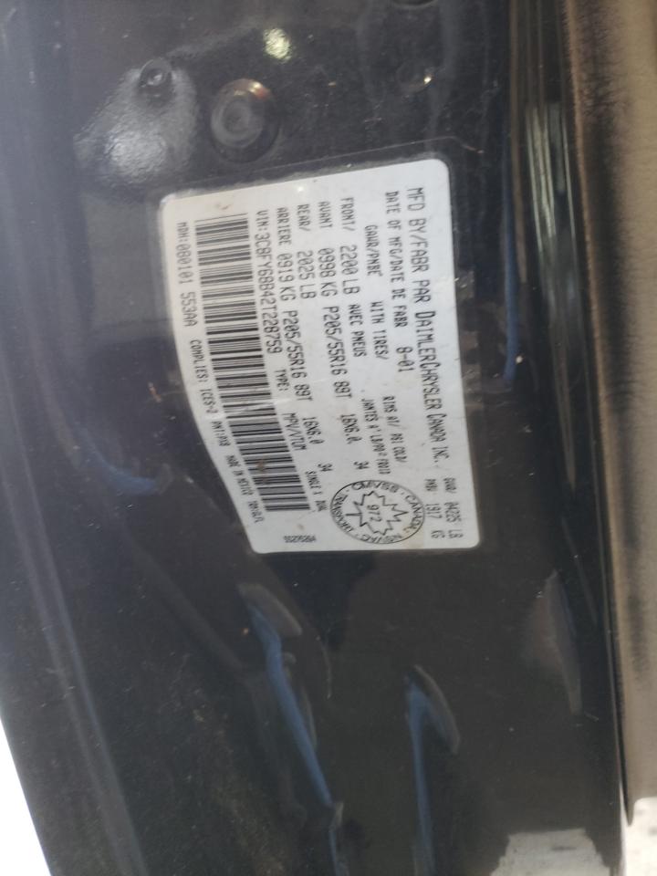 Photo 10 from auction – 2002 CHRYSLER PT CRUISER with VIN 3C8FY68B42T228759