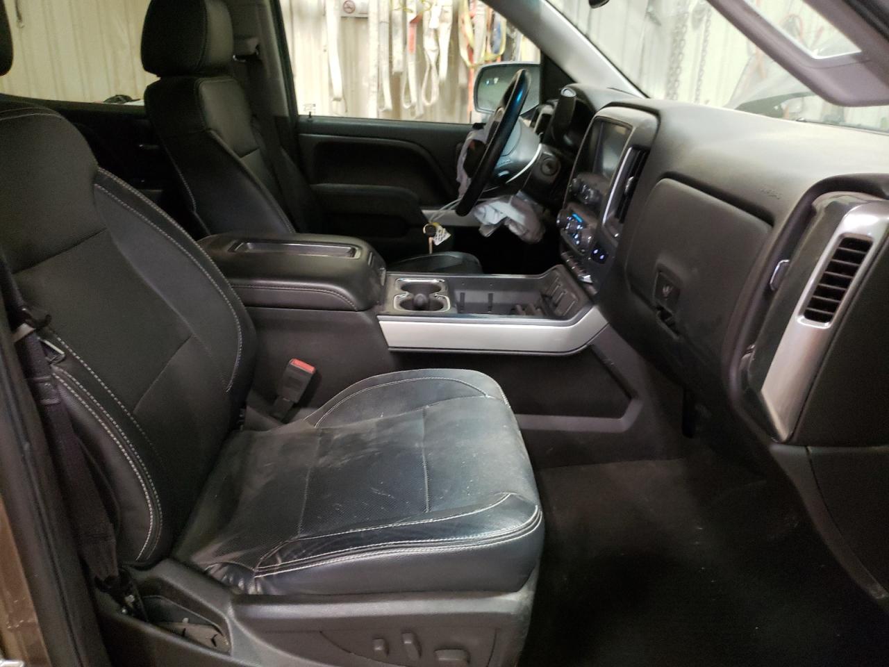 Photo 5 from auction – 2015 CHEVROLET SILVERADO with VIN 3GCUKREC3FG293819