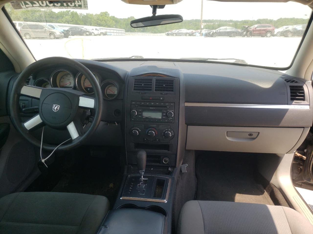 Photo 9 from auction – 2008 DODGE CHARGER with VIN 2B3KA43G98H333229