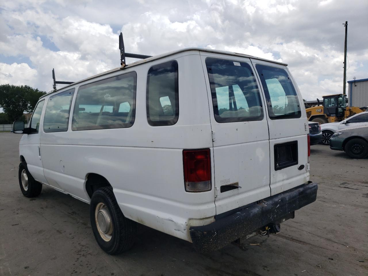 Photo 3 from auction – 2003 FORD ECONOLINE with VIN 1FBSS31S33HA48400