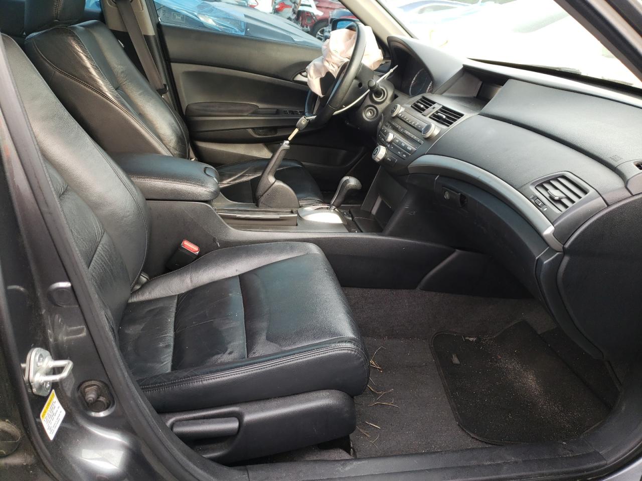 Photo 5 from auction – 2011 HONDA ACCORD SE with VIN 1HGCP2F68BA011326