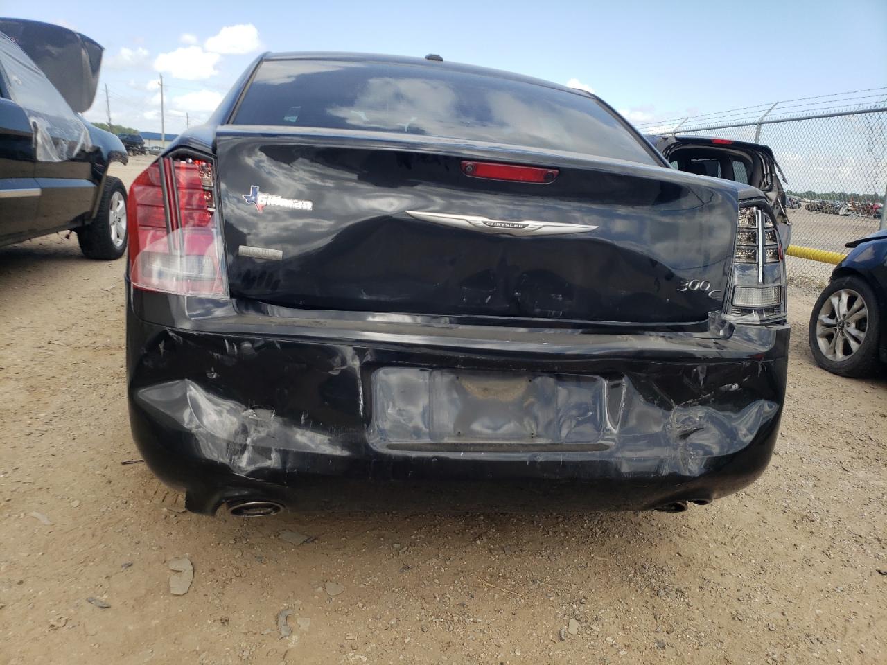 Photo 9 from auction – 2013 CHRYSLER 300C VARVA with VIN 2C3CCADT9DH743728