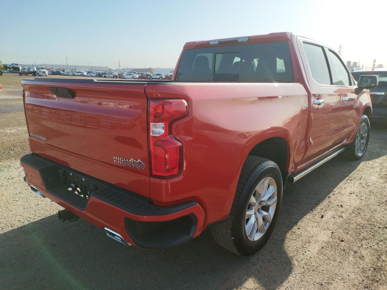 Photo 4 from auction – 2021 CHEVROLET SILVERADO with VIN 3GCUYHET8MG313732
