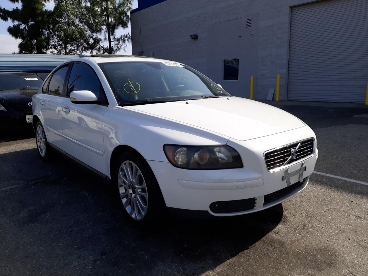 VOLVO S40 2.4I 2005 with VIN YV1MS390952115556 - Photo from auction