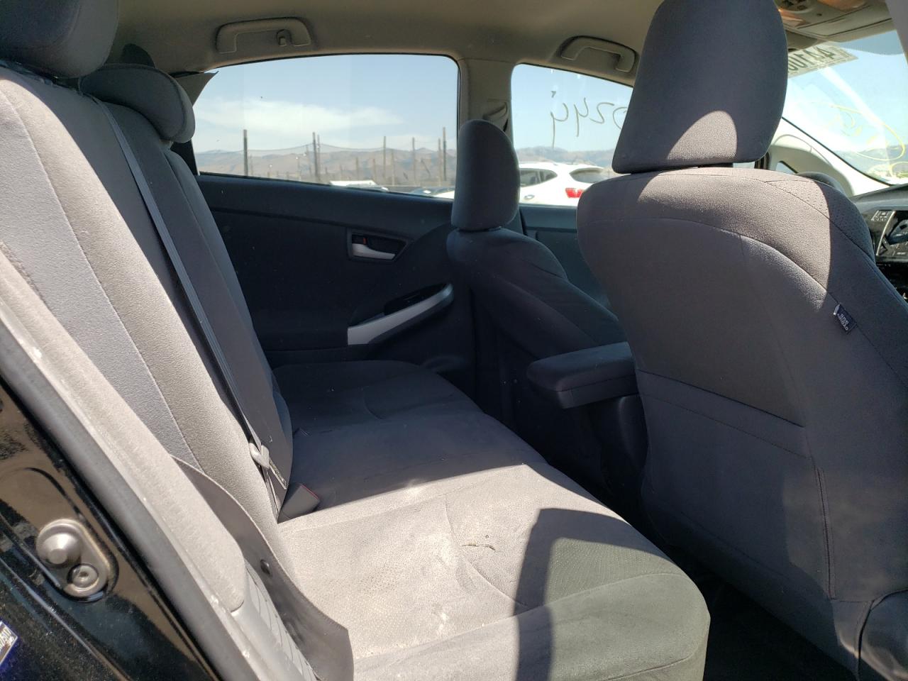 Photo 6 from auction – 2010 TOYOTA PRIUS with VIN JTDKN3DU6A1275117