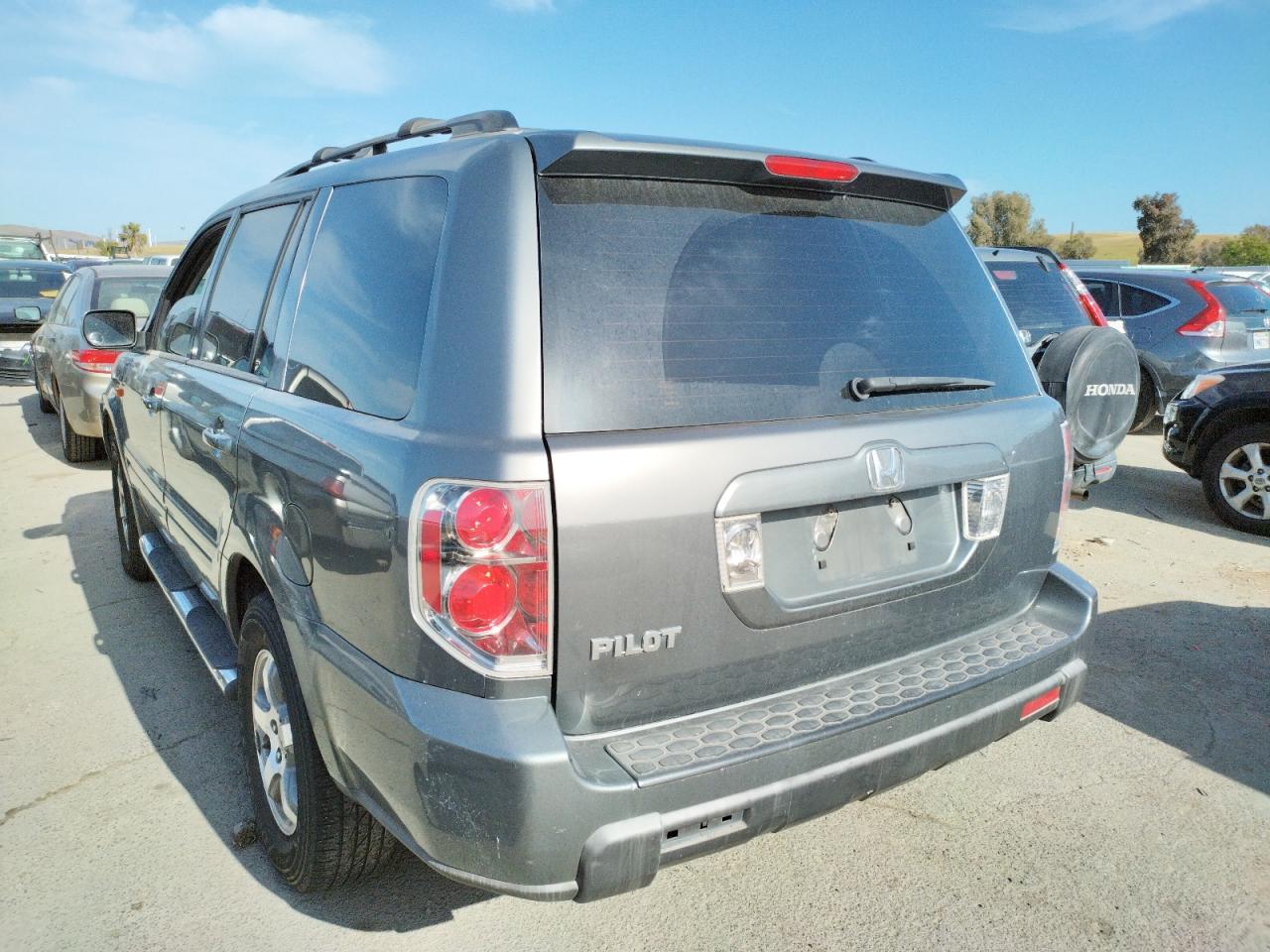 Photo 3 from auction – 2008 HONDA PILOT SE with VIN 5FNYF28348B016064